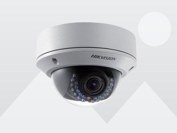 4Мп  IP-камера HIkvision  DS-2CD2742FWD-IZS